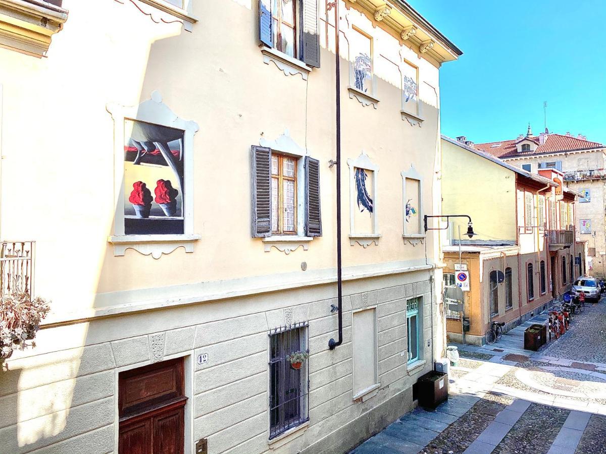 Cozy Studio Apartment - Borgo Campidoglio トリノ エクステリア 写真